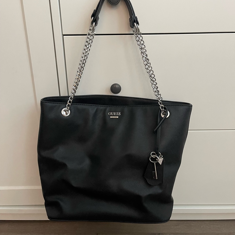 women GUESS black handbag!